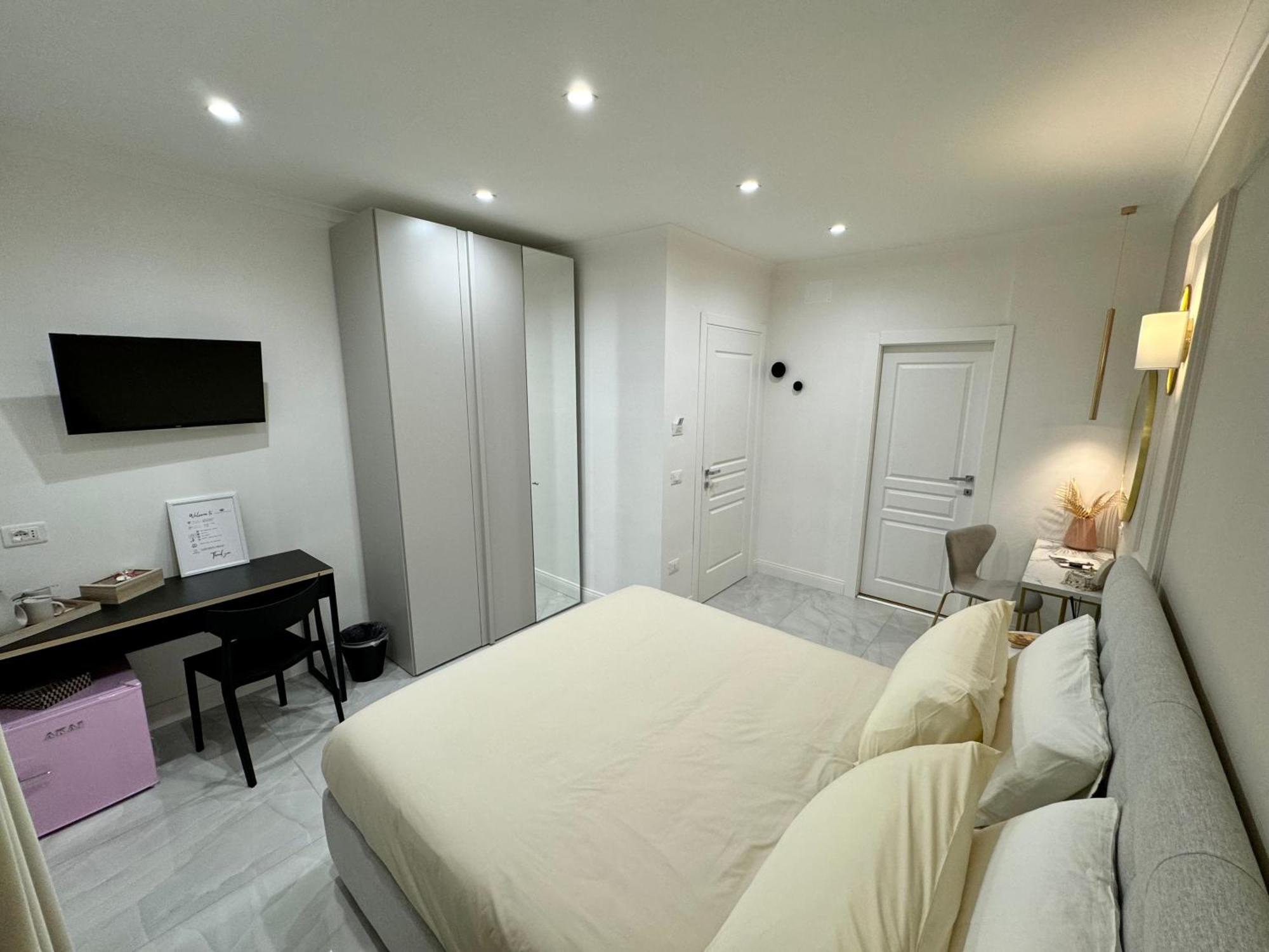 Carafa Rooms Napoli Exterior foto